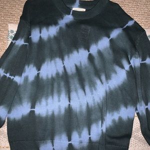 Urban outfitters tie-dye sweater. Size M.